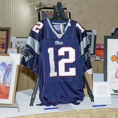 Tom Brady signed jersey
